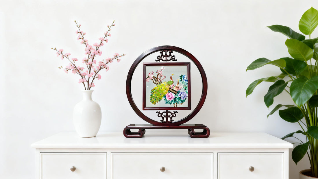 Hand-Embroidered Blooming Flower-Themed Circular Table Screen